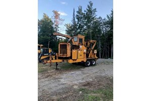 2004 Bandit 1850  Wood Chipper - Mobile